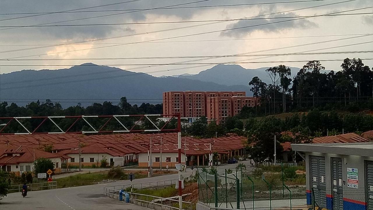 Gambang Homestay Banglomuslim クアンタン エクステリア 写真