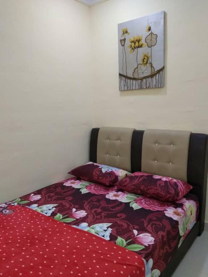 Gambang Homestay Banglomuslim クアンタン エクステリア 写真