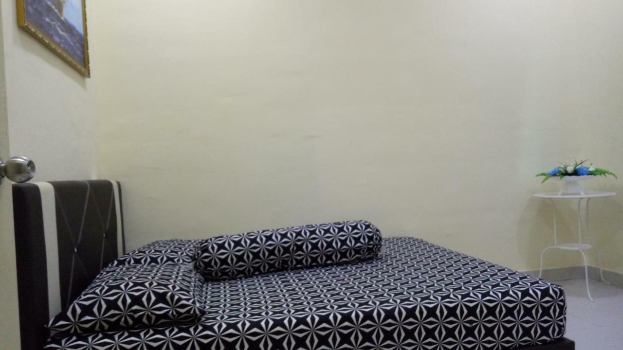 Gambang Homestay Banglomuslim クアンタン エクステリア 写真